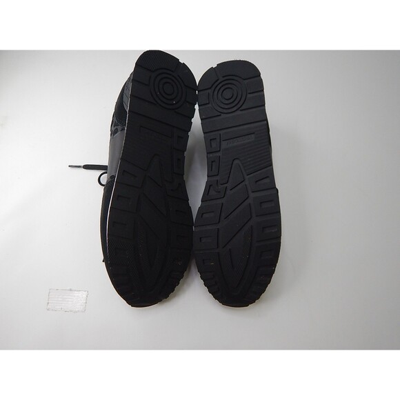 Tretorn Black and White Sneakers - Picture 4 of 7